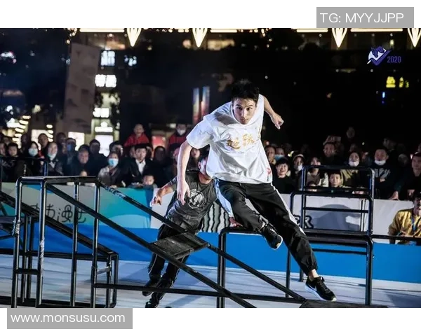 极限运动嘉年华点评：重庆街舞队的技术表现